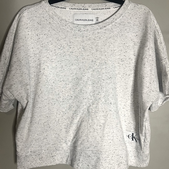 Calvin Klein Crop Top - Picture 2 of 5